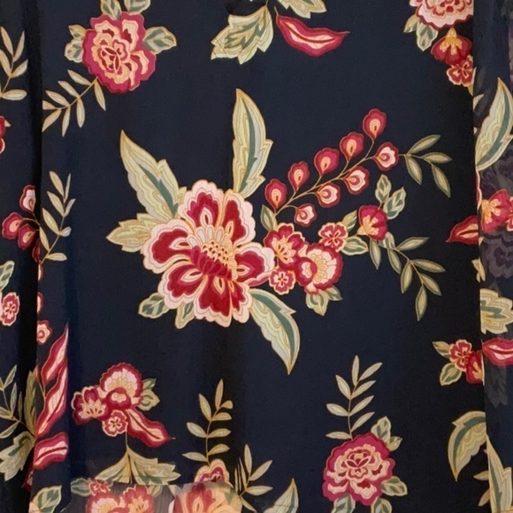 Jessica Simpson for Dillards Navy Floral V-Neck Long Sleeve Blouse 1X - Picture 2 of 11